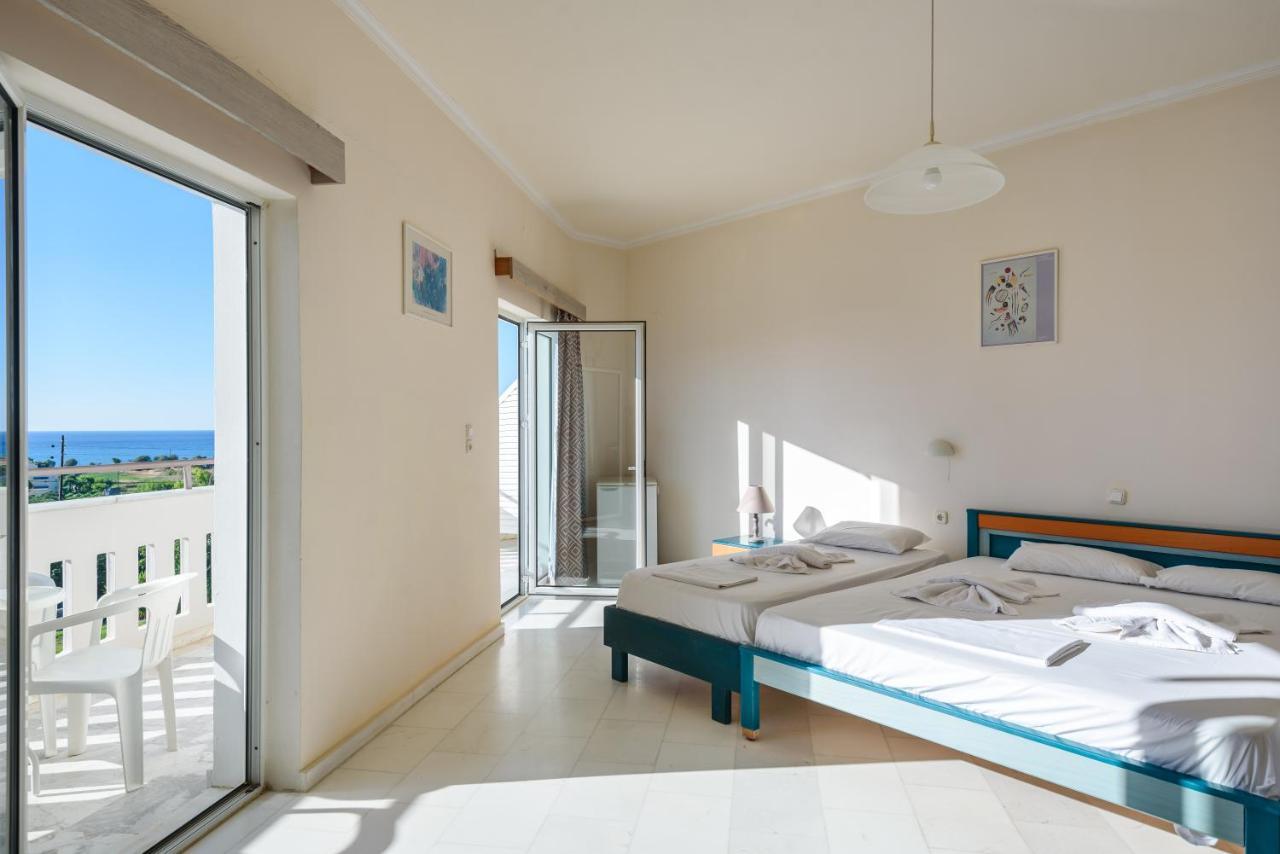 Regina Hotel Kíssamos Eksteriør bilde