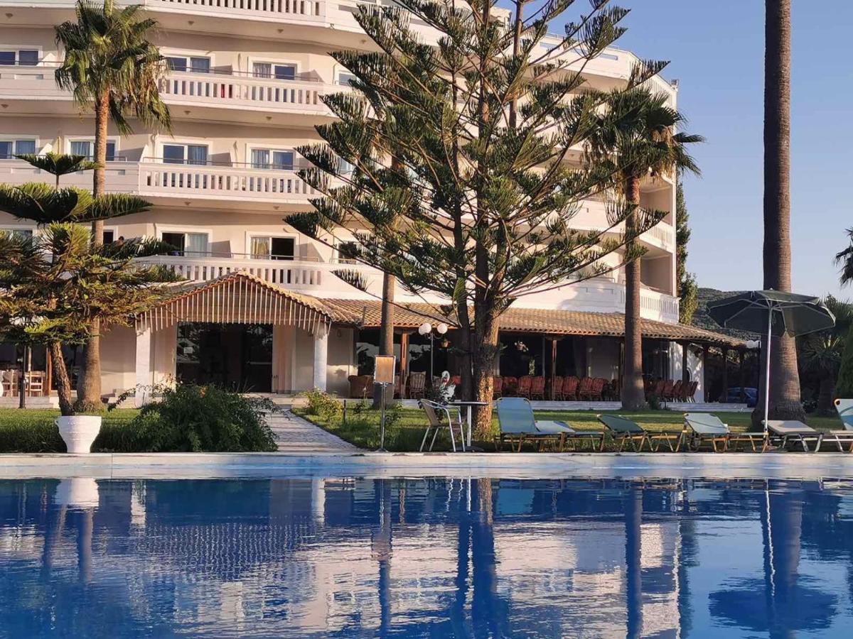 Regina Hotel Kíssamos Eksteriør bilde