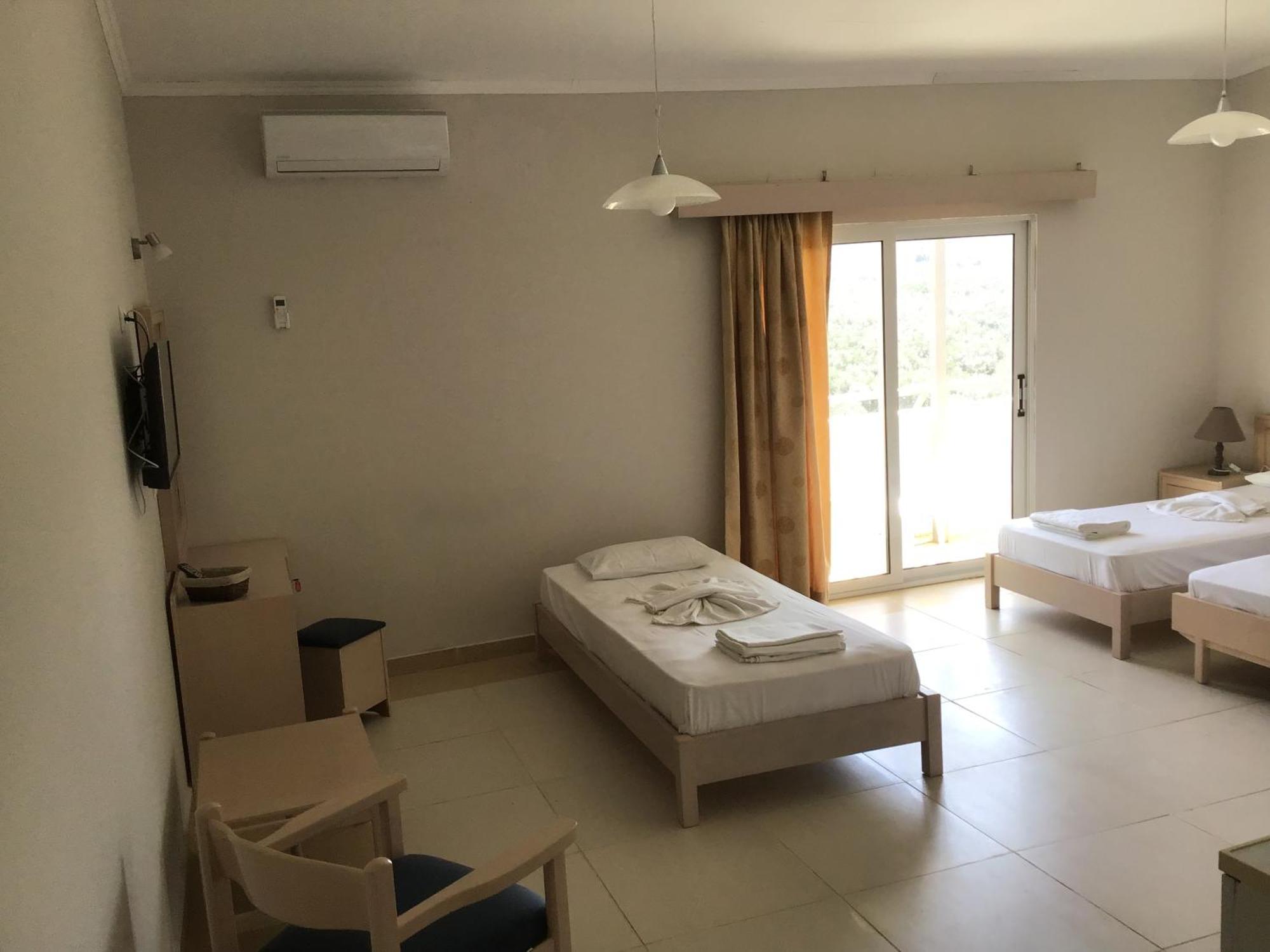 Regina Hotel Kíssamos Rom bilde